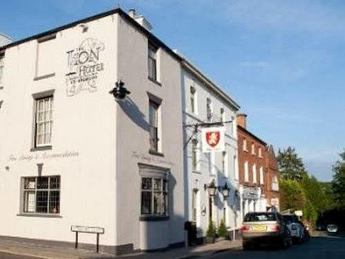 The Lion Hotel Brewood Bagian luar foto
